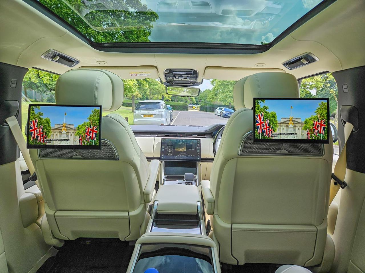 Range Rover executive chauffeur vehicle